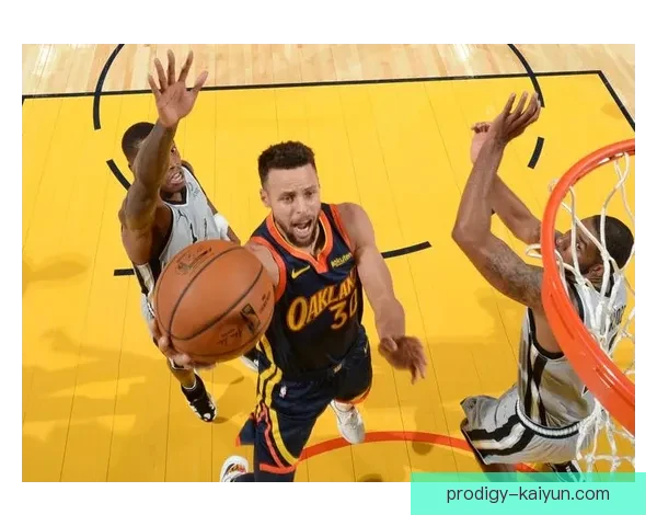 拉科进攻套路逐渐显现，状态回暖值得关注