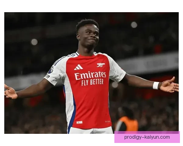 英超斯特林状态回暖，近期表现稳健引关注